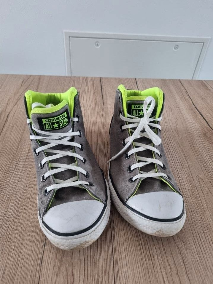 Converse Chucks Gr. 38,5 24cm grau/neon in Nidda