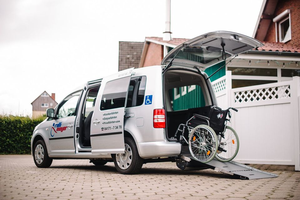Rollstuhltransporter / Rollstuhlfahrzeug zum Vermieten  / Mieten in Winsen (Luhe)