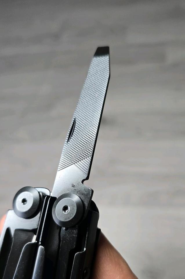 Multitool *NEU* mit über 19 Funktionen! Messer, Säge, Zange, uvm. in Oestrich-Winkel