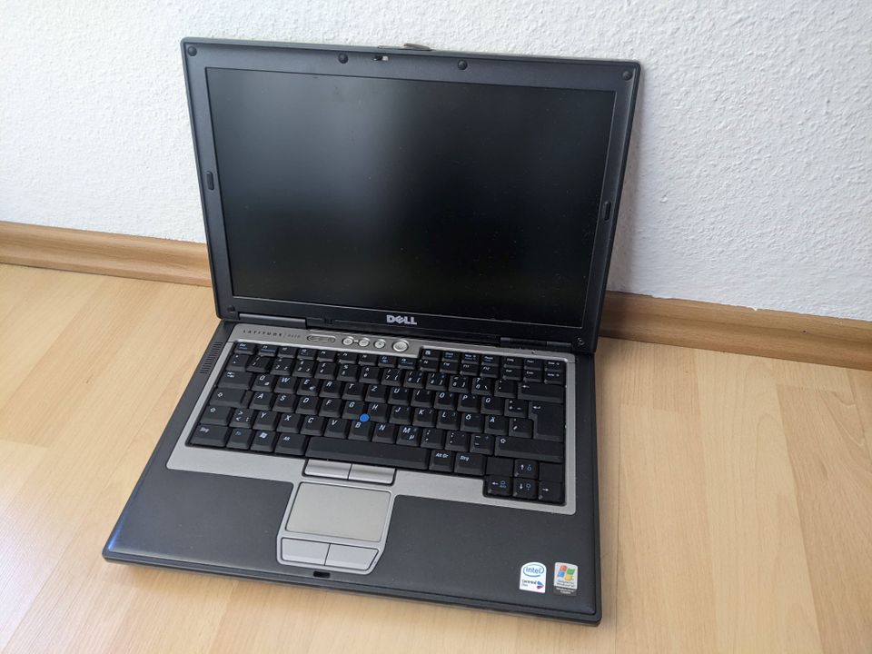 Laptops: Dell Latitude D610, D620; Compaq E500; Cyber System M4A in Aachen