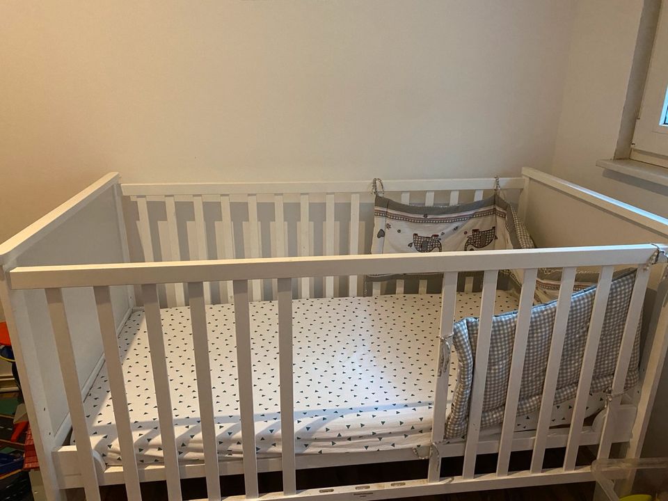 Baby-/ Kinderbett Roba in Herford