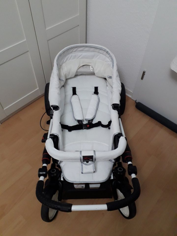 Hartan Kinderwagen Topline S weiß TOP ZUSTAND in Magdeburg