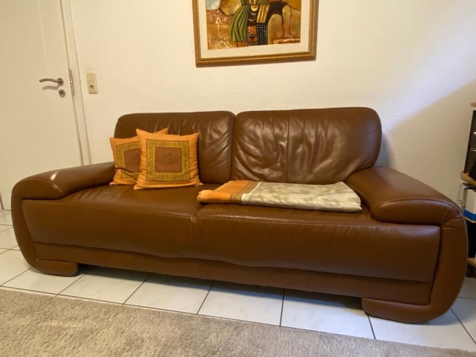 Leder Couch Sofa 2 Sitzer in Hanau