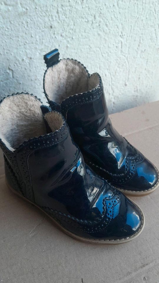 Mädchen Stiefeletten von Zara gr 27 in Alzey