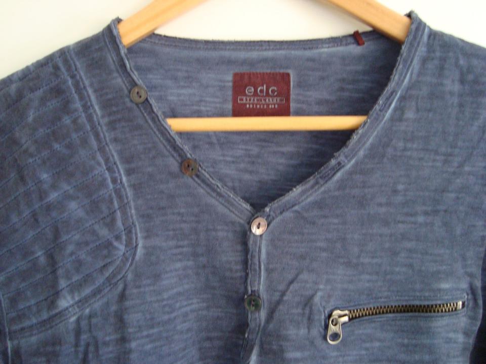 Esprit modisches Langarm-Shirt viele Details Used Look blau NEU in Köln