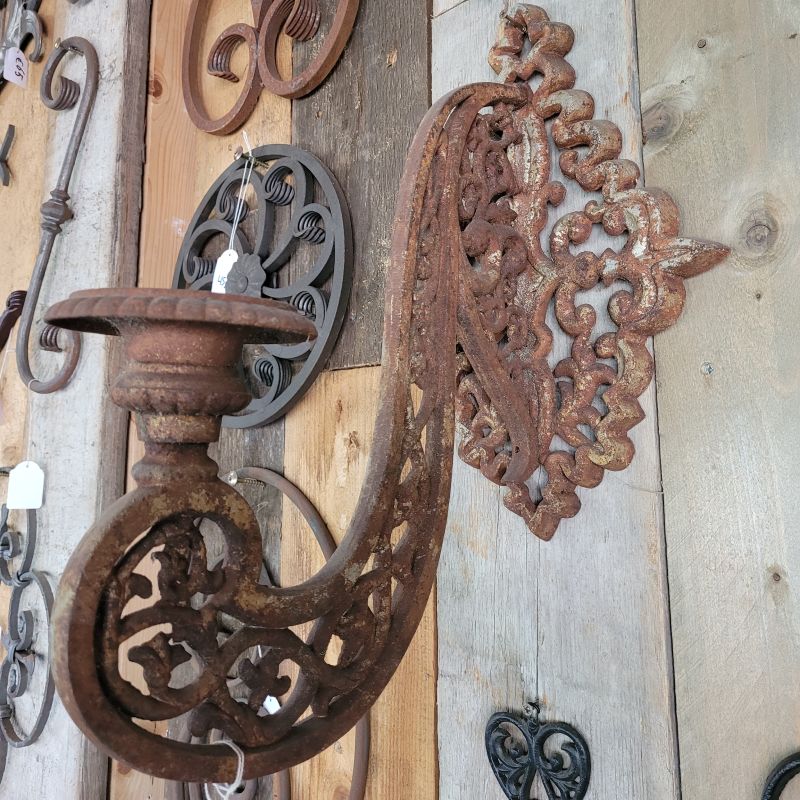 Große gusseisen wandkerzenhalter kerzenhalter in Brüggen