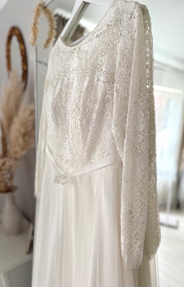Brautkleid,Gr.42,Hochzeitskleid,ivory,Tüll,Ärmel in Menden