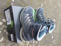 Wanderschuhe /Outdoorschuhe Gr. 38 Lowa Innox Pro GTX MID Ws Düsseldorf - Benrath Vorschau