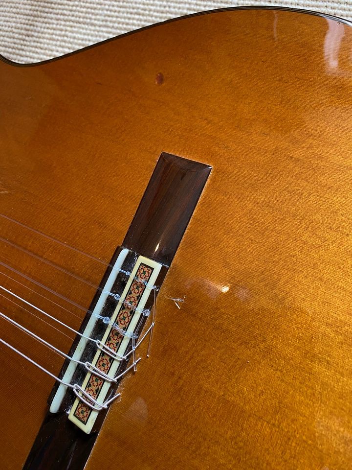 MANUEL CONTRERAS N.4 1991 NATURAL WITH HARD SHELL CASE in München