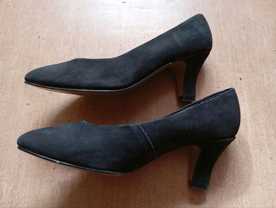 Damen Absatzschuhe 36 in Dresden