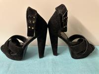 Truffle Collection schwarz high heels Sandale samt velour 38 Hessen - Heusenstamm Vorschau