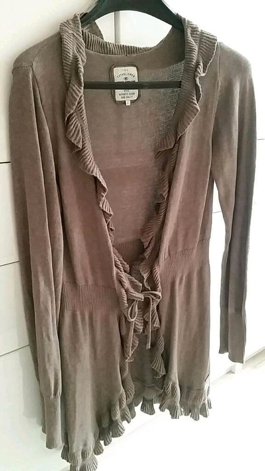 Esprit Pulli Pullover Jacke Gr. L Damen Strickjacke in Georgensgmünd