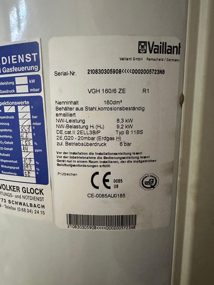 Vaillant Gas-Vorratswasserheizer 160dm3 in Schwalbach