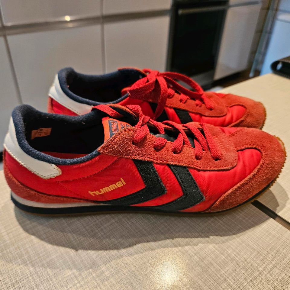 Hummel sneaker rot blau Gr 37 #Retro #t-toe #running in Krefeld