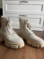 Steve Madden Boots beige Größe 39 Niedersachsen - Damme Vorschau