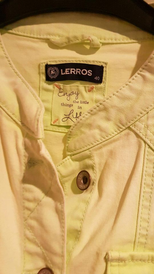 Lerros Jeansjacke 40 neongrün in Malschwitz