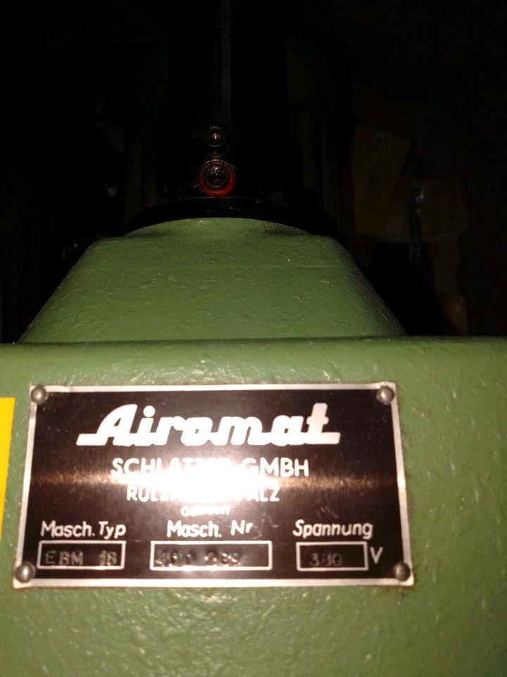 Airomat EBM 18 Mehrspindel Ständerbohrmaschine Säulenbohrmaschine in Ellwangen (Jagst)