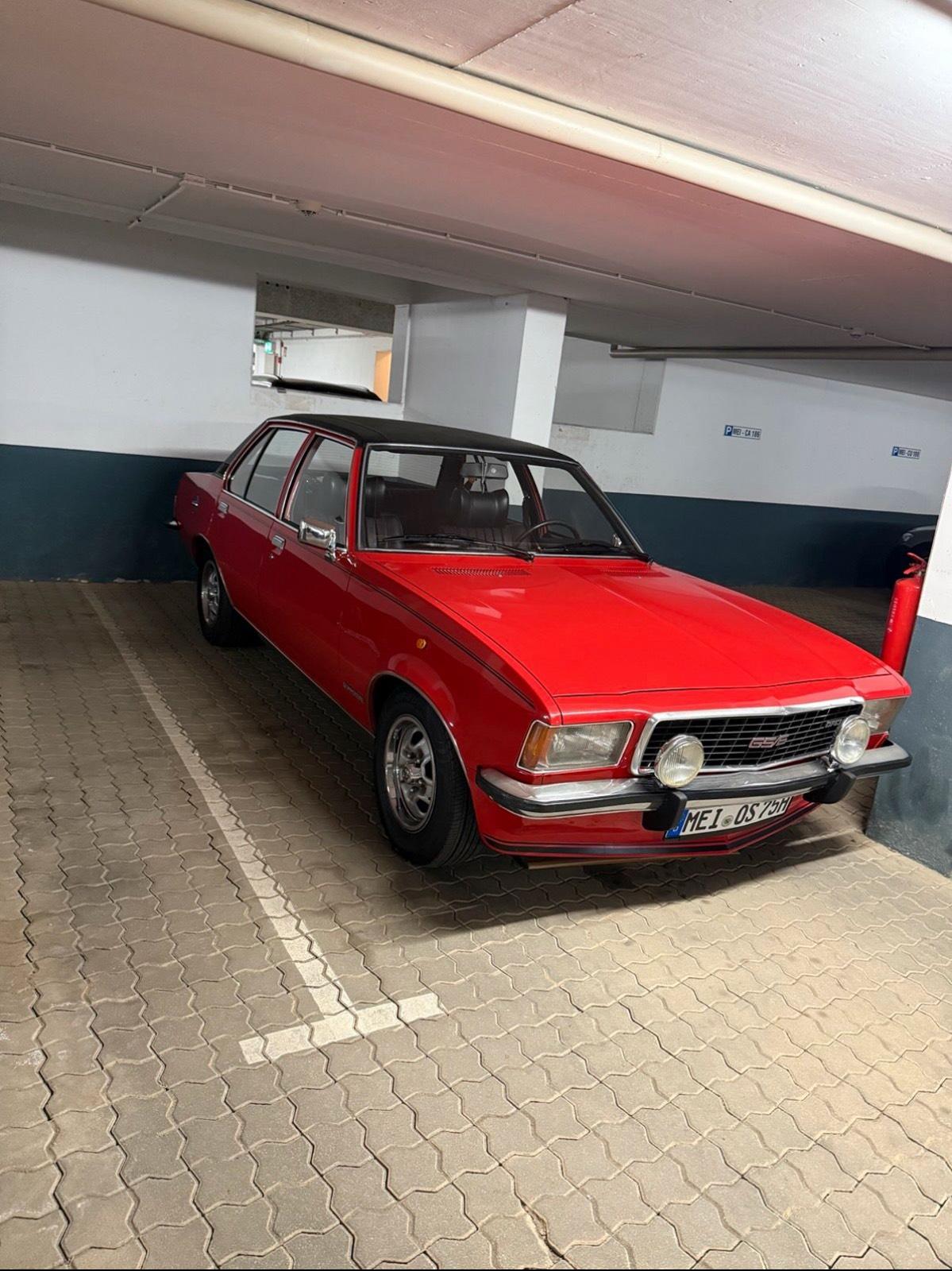 Abbildung des Autos Opel Commodore B GS&#x2F…