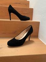 Högl Pumps High Heels Veloursleder schwarz, Gr. 39 (6) Hessen - Kelkheim Vorschau
