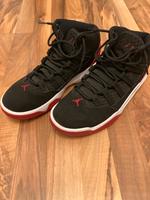 Jordan Max Aura Gr.42.5 West - Unterliederbach Vorschau