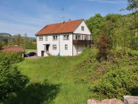 Freistehendes, sanierungsbedürftiges Haus mit großem Grundstück Baden-Württemberg - Albstadt Vorschau