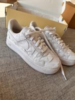 Nike Sneaker Bayern - Langenpreising Vorschau