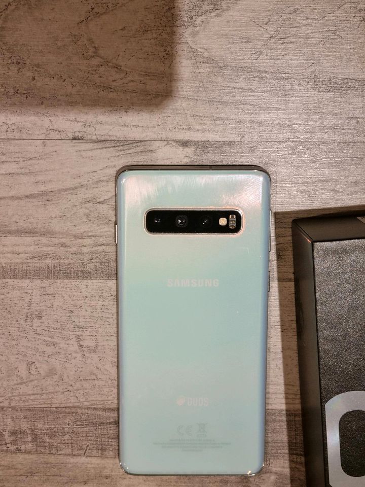 Samsung Galaxy S10 - Display Schaden 128GB (ohne Simlock) in Mönchengladbach