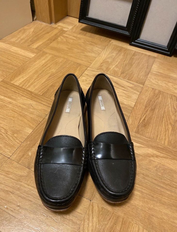 slipper schwarz geox Leder Schuhe 37 in München