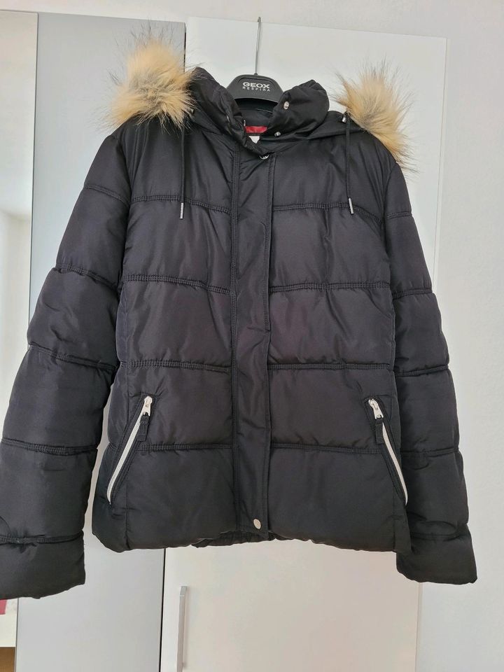 s.oliver /S Damen Jacke Steppjacke Winterjacke  Schwarz Größe X/L in Rinteln