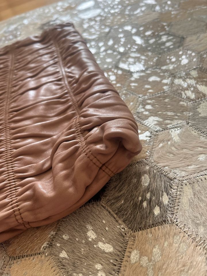 Original Prada Clutch Tasche Bag nude Leder in Bochum