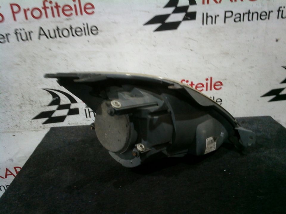 Ford Fiesta Vl MK6 Scheinwerfer Fahrer vorne links 6S61-13W030-AD in Bruchsal