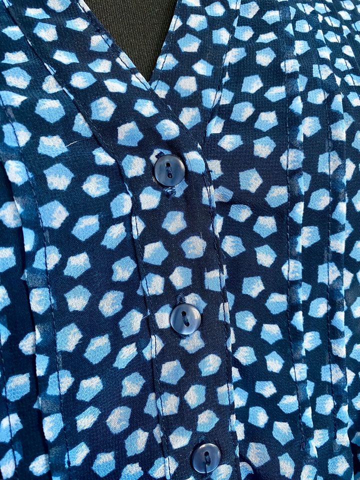 Leichte Bluse Tunika blau kaum getragen top Zustand in Köln