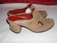MUSTANG Clogs Pantolette Schuhe 40 Clocks Sabbots Brandenburg - Jüterbog Vorschau