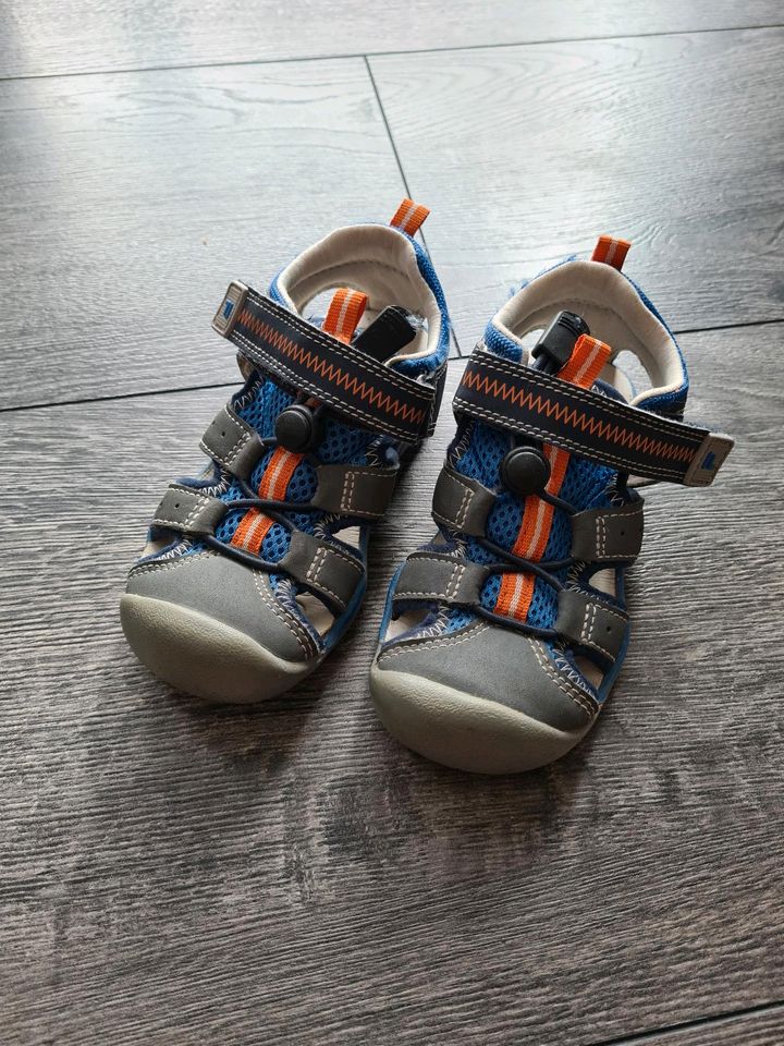 Sandalen Kinder, Gr. 25, Fila, selten getragen und gut erhalten in Neu-Anspach