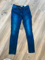 Damen Only Jeans Größe S 32 Baden-Württemberg - Walzbachtal Vorschau