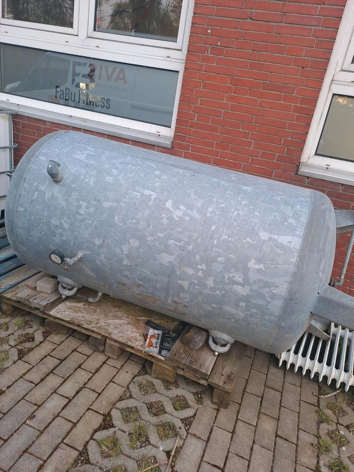 Drucklufttank 1500 Liter in Esens