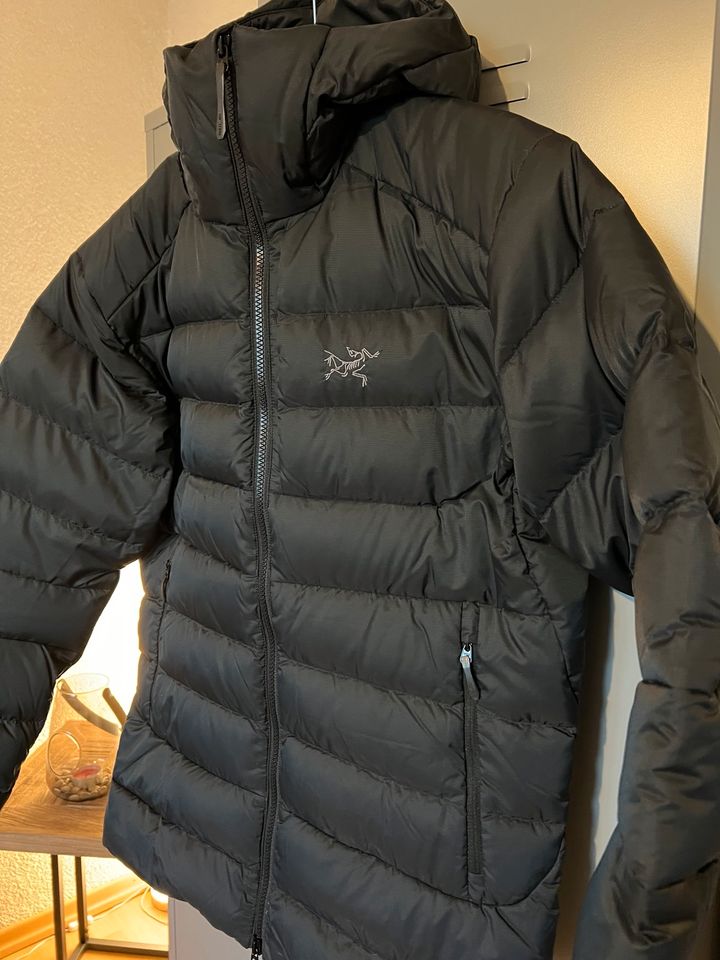 ARCTERYX Thorium Hoody, Daunen Jacke, Größe S/M in Kelkheim