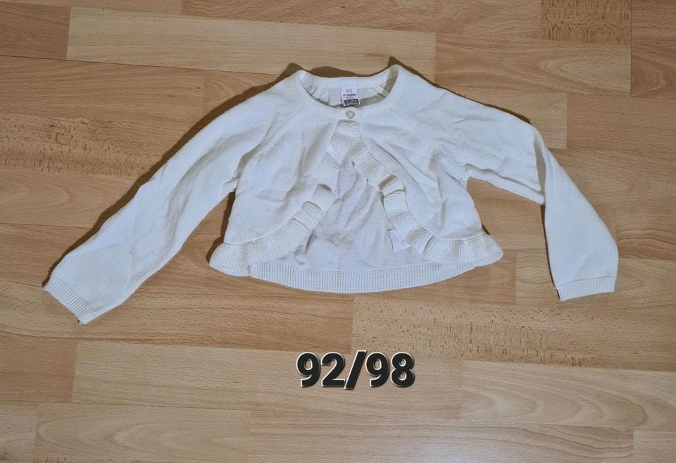 Größe 92/98 Shirt/Bolero/Unterhemd/Unterhose/Hose in Kempten