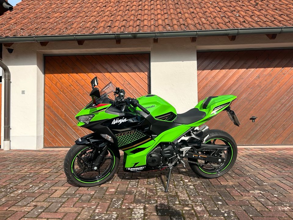 Kawasaki Ninja 400 in Treuchtlingen