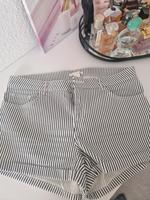 Shorts Damen Größe 40 Nordrhein-Westfalen - Grevenbroich Vorschau