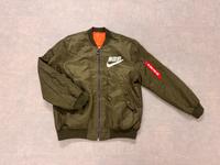 Nike x Alpha Industries Bomberjacke Größe L Bayern - Ingolstadt Vorschau