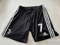 Juventus Turin adidas Chiesa Short Größe L Stuttgart - Stammheim Vorschau