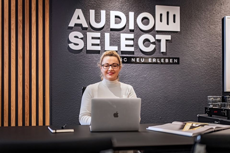 THIVAN LABS bei AUDIOSELECT in der VORFÜHRUNG Röhrenverstärker in Dortmund