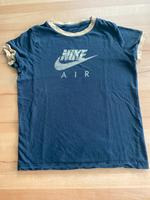 T- Shirt Nike Air Gr 146/152 Baden-Württemberg - Heroldstatt Vorschau