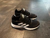 Adidas Schuhe Niedersachsen - Gieboldehausen Vorschau