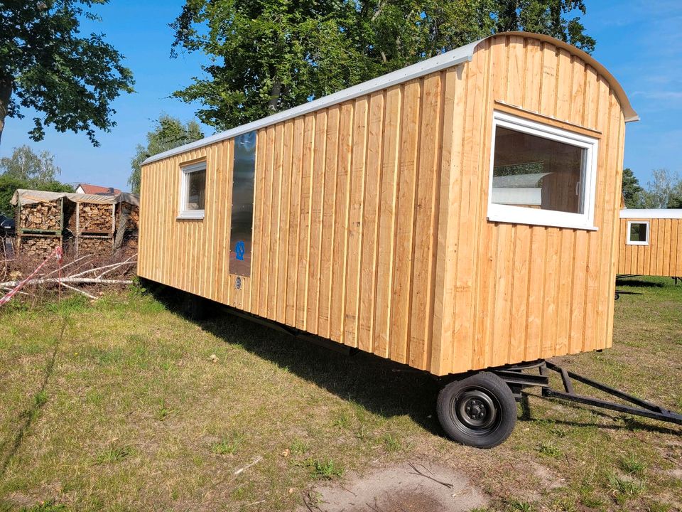 Tinyhouse, Bauwagen, Spielhütte, Wohnwagen, Waldkindergarten in Luckau