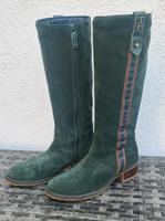 Stiefel Wildleder von Tommy Hilfiger Größe 38 Niedersachsen - Laatzen Vorschau