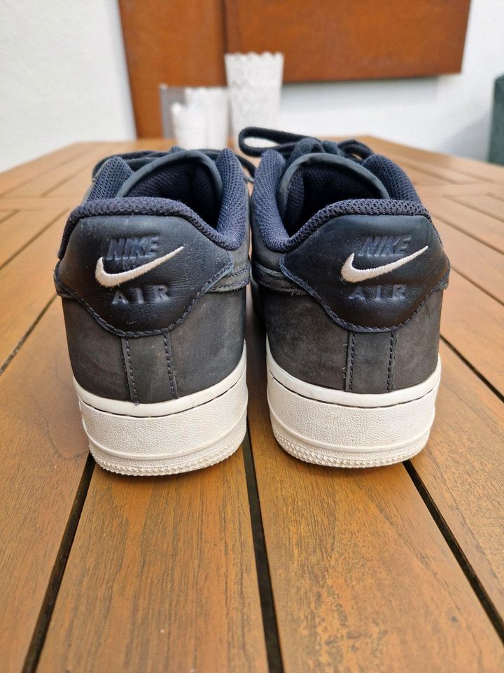 Nike Air Force 1 Sneakers schwarz Gr.38,5 in Elzach