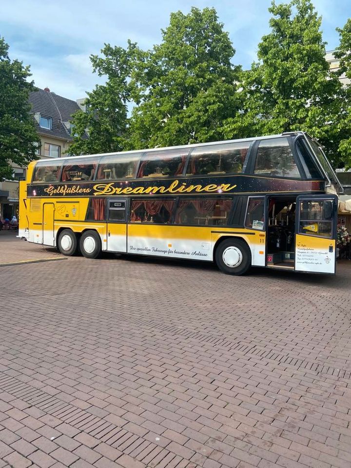 Ich SUCHE ab SOFORT JOB als BUSFAHRER LKW FAHRER REISEBUSFAHRER in Brühl