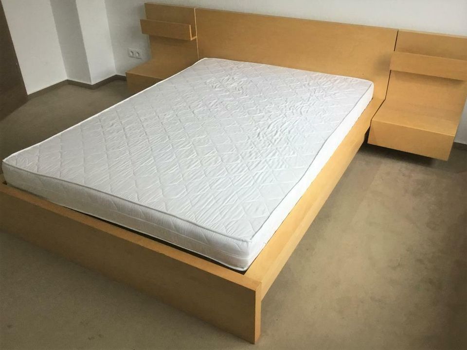 IKEA MALM Doppelbett 140 cm Lattenrost Matratze Nachttische Bett in Nordhorn